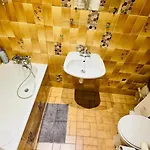 2-bed Close To Louvre *