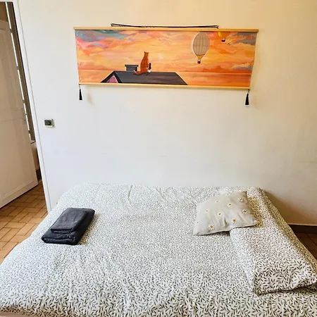 2-bed Close To Louvre Apartment *