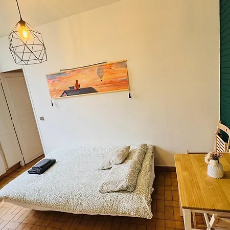 Apartment 2-bed Close To Louvre *