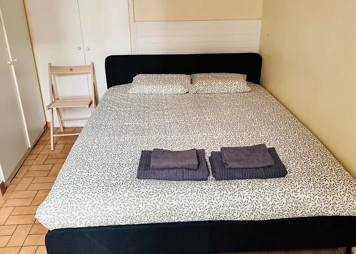 2-bed Close To Louvre * Paris