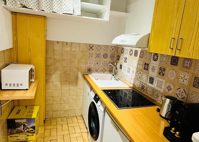 2-bed Close To Louvre